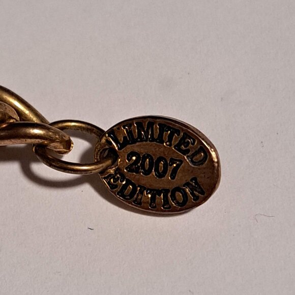 2007 Limited edition Juicy Couture gold tone charm bracelet christmas - Picture 9 of 10